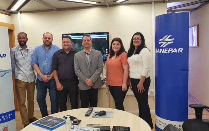 PREFEITO VITÓRIO ANTUNES DE PAULA FAZ VISITA NA SANEPAR PARA ENCAMINHAR AS DEMANDAS DO MUNICÍPIO